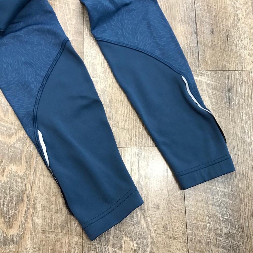 Lululemon Cold Pacer High Rise Tight Fleece 28” - Picture 6 of 12